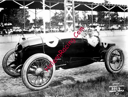 Indy 1921-Mechanic of Percy FORD (NS).jpg