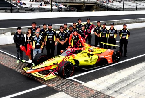Indy 2022-Crew (NS).jpg